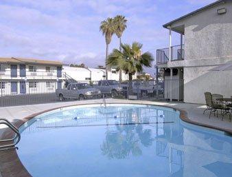 Southbay Travelodge San Diego Coronado Exterior photo